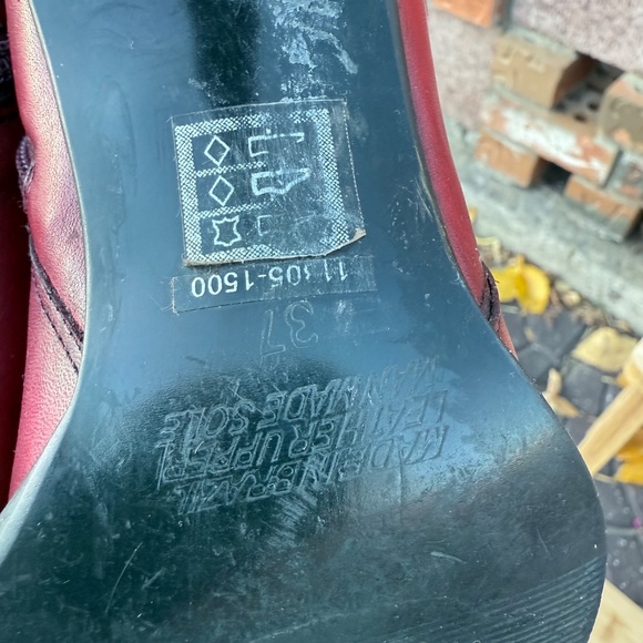 Stunning Y2K Western Style Red Leather Mid-Calf Boots - Picture 10 of 11